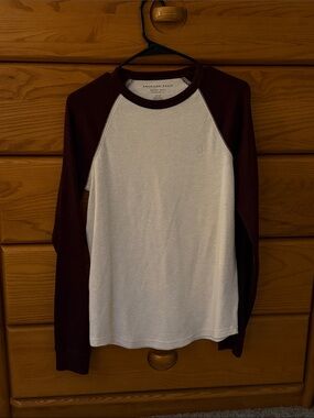 American Eagle Outfitters Long Sleeve Raglan Tee in White and Burgundy